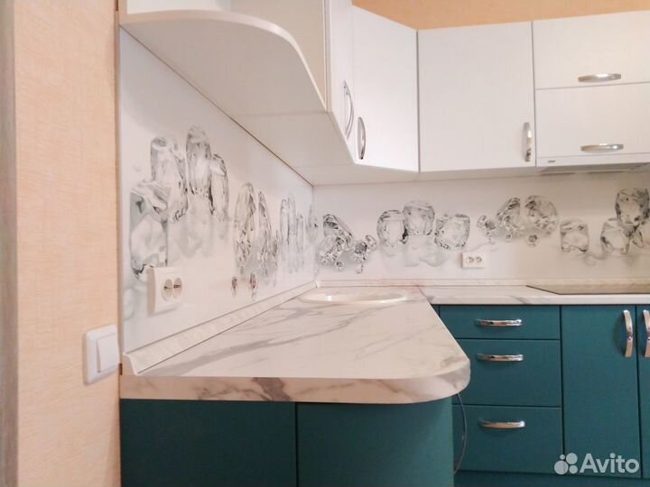 Кухонный гарнитур. Угловая кухня глянец ксп:14487