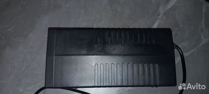 Источник бесперебойного питания