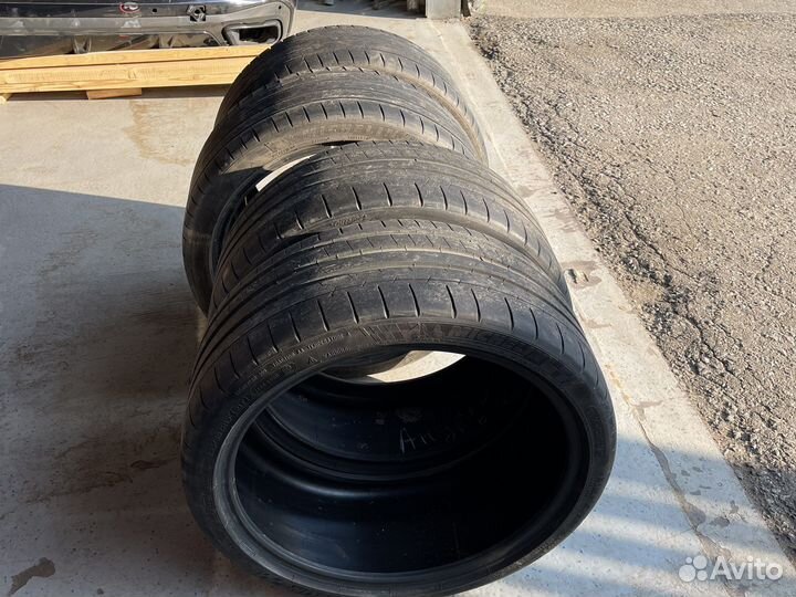 Michelin Pilot Sport 4 S 255/35 R19