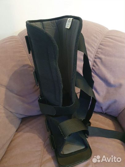 Ортез на голеностоп