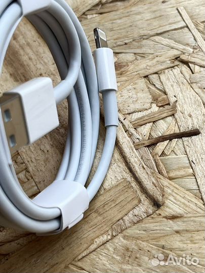 Кабель lightning