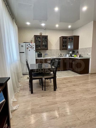 Коттедж 167,5 м² на участке 3 сот.