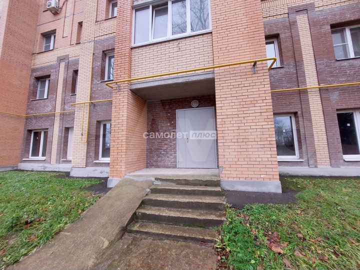 Продам помещение свободного назначения, 282.5 м²