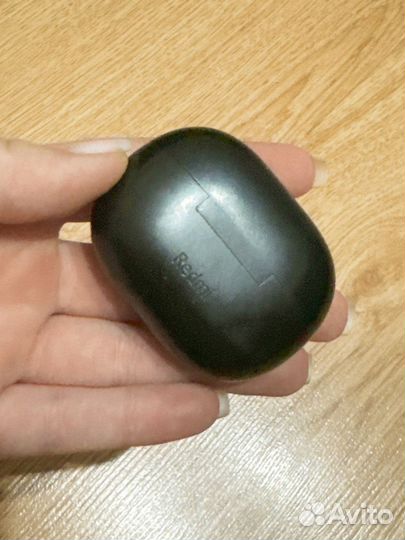 Беспроводные наушники