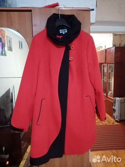 Пальто женское