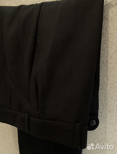 Черный костюм мужской (44)