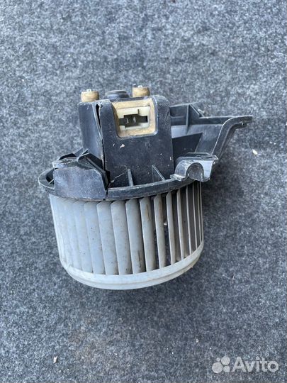 Мотор отопителя для Opel Corsa дефект