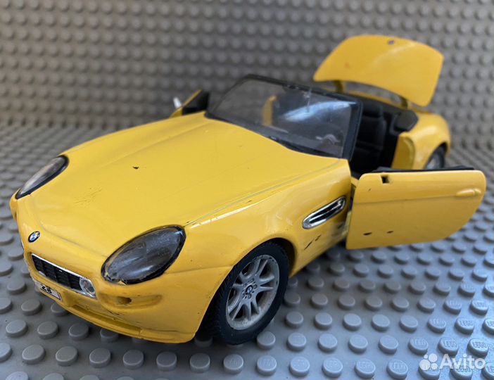 BMW Z8 1/24 Welly