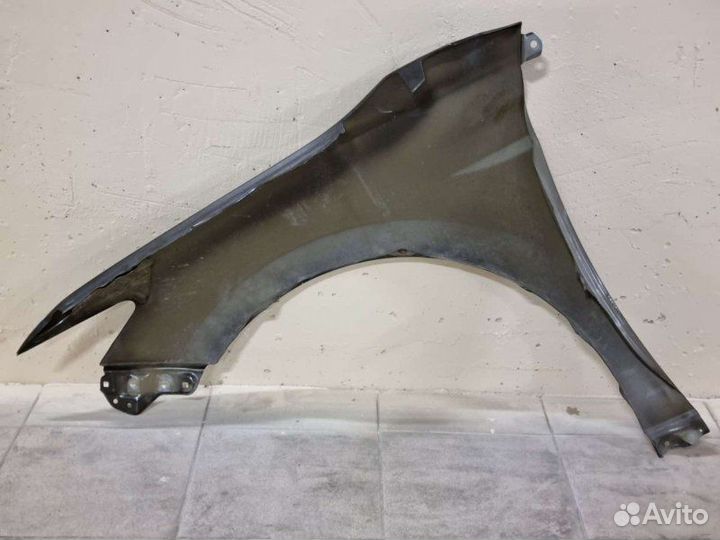 Крыло переднее правое Toyota Camry V70