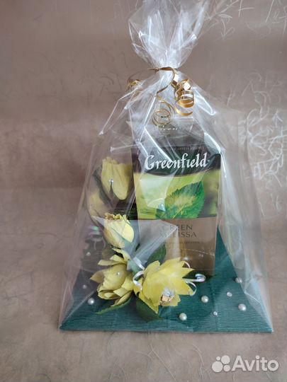 Подарок на праздник