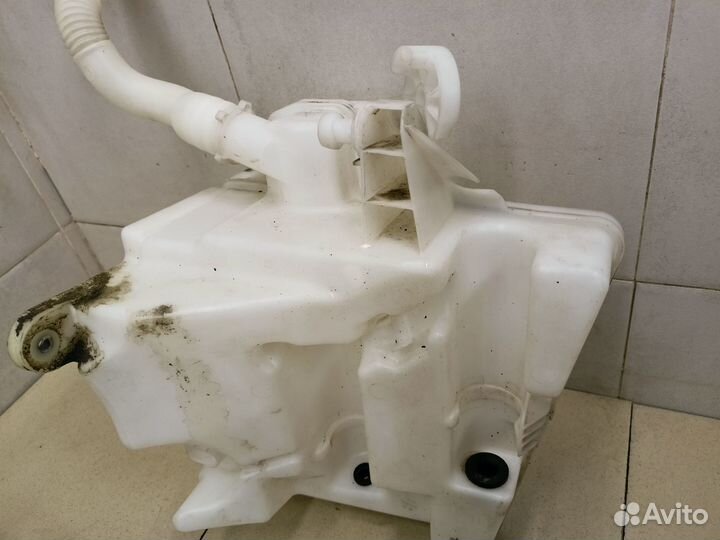 Бачок омывателя лобового стекла A1 2010