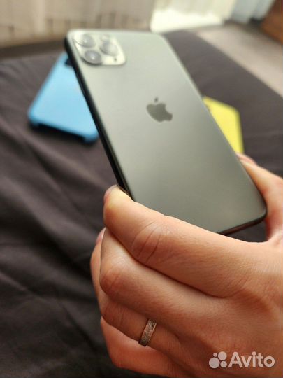 iPhone 11 Pro, 256 ГБ
