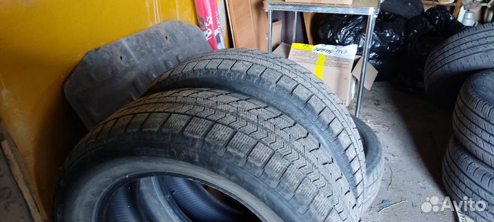 Bridgestone Blizzak VRX 225/60 R17 99S