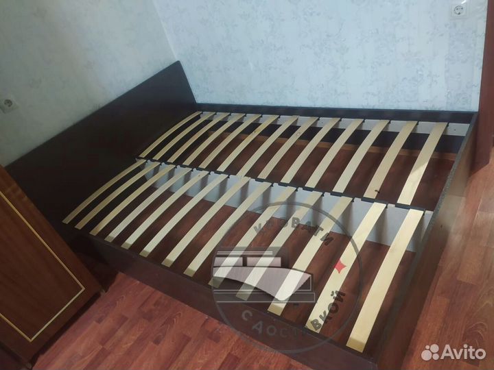 Кровать двуспальная