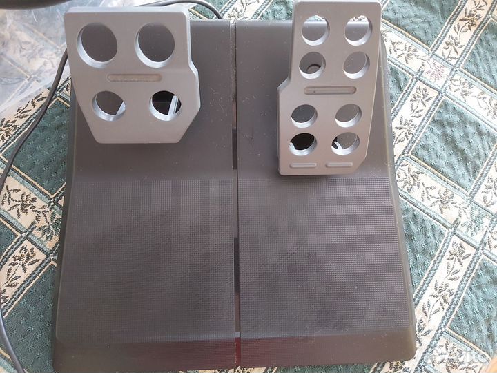 Игровой руль Logitech Formula Force EX