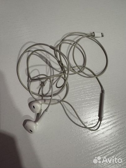 Наушники apple earpods lightning