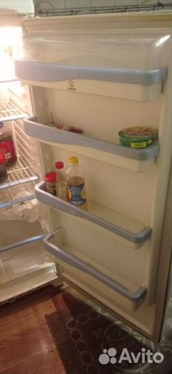 Холодильник indesit бу москва