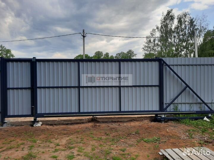 Распашные ворота с электроприводом