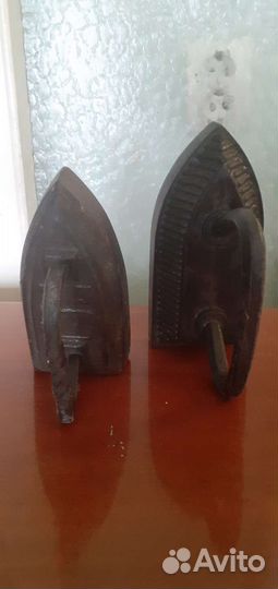 Утюг старинный