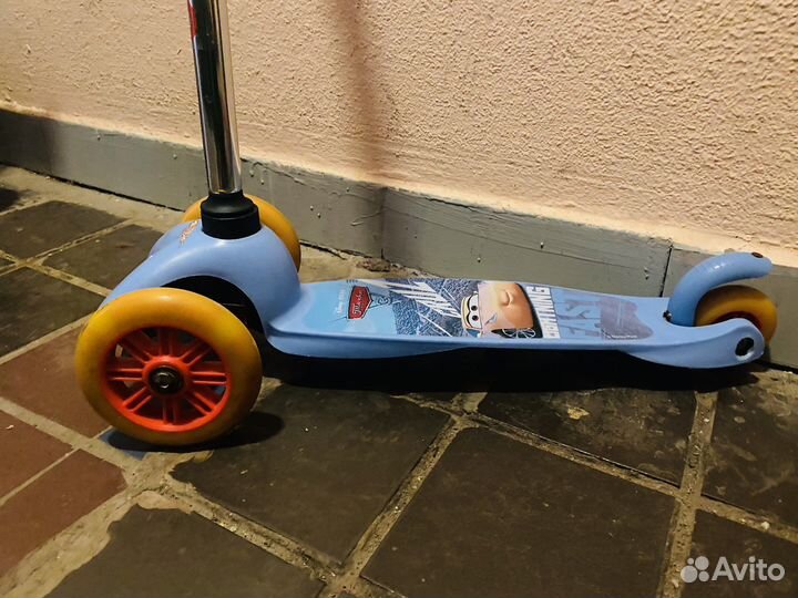 Самокат трехколесный бу