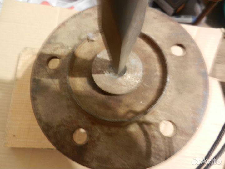 Приспособа для забивки столбов для забора и др