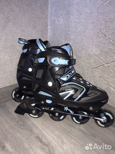 Роликовые коньки + комплект защиты для катания