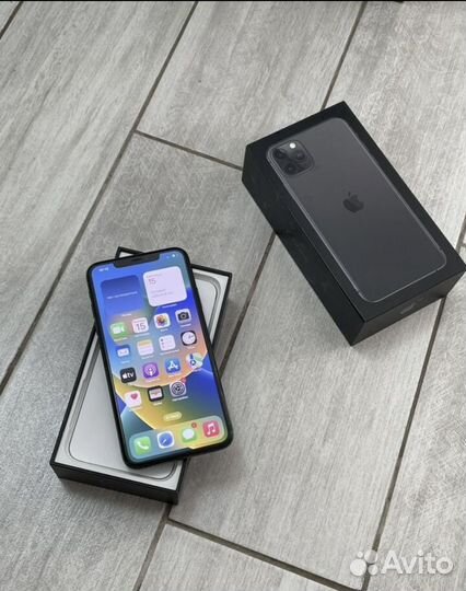 iPhone 11 Pro Max, 64 ГБ