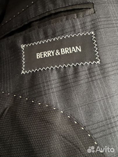 Новый пиджак 100 шерсть Италия