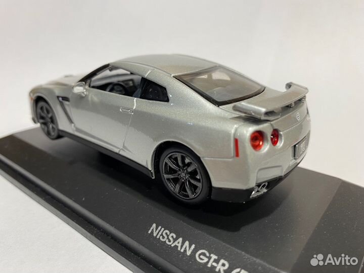 Nissan GT-R R35 1/43