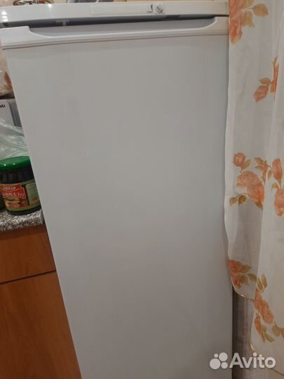 Продаю холодильник