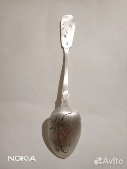 Серебряные столовые ложкки