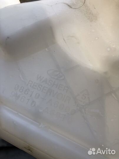 Продается бочек омывателя hyundai i30