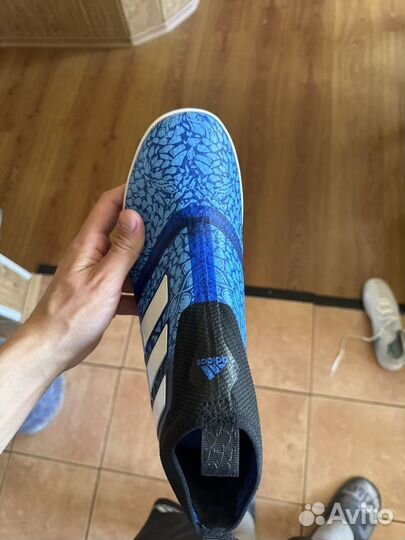 Adidas бутсы футзалки