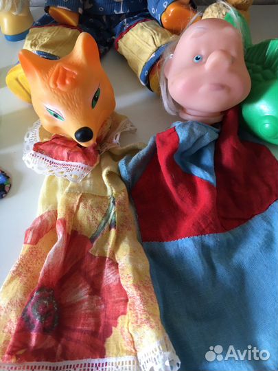 Игрушки Хрюша, лев врнмен СССР и другие