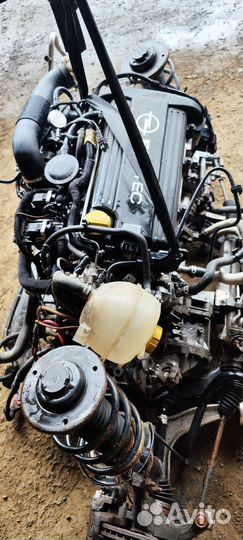 Двигатель Opel Vectra C 2.2 Z22YH