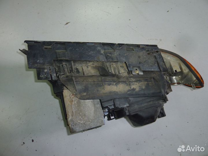 Фара передняя левая BMW E38 рестайлинг ксенон