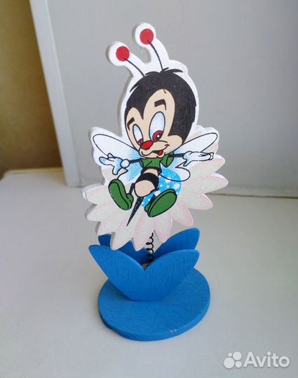 Фигурка пчелки - визитница