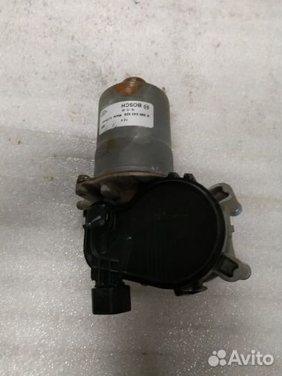 Мотор переднего стеклоочистителя LADA Vesta