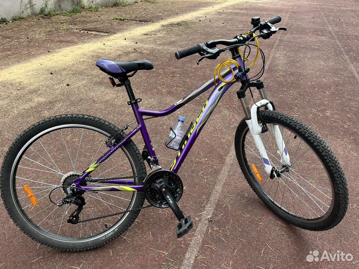 Женский велосипед Stinger Laguna Std