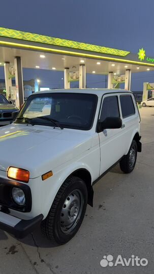 LADA 4x4 (Нива) 1.7 МТ, 2010, 123 000 км