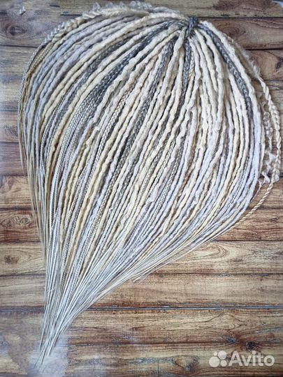 Де комплект (дреды и косы), не новый