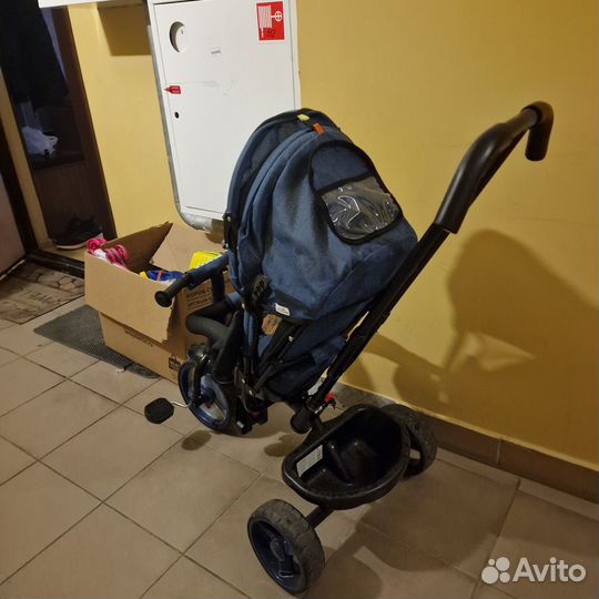 Велосипед с родительской ручкой