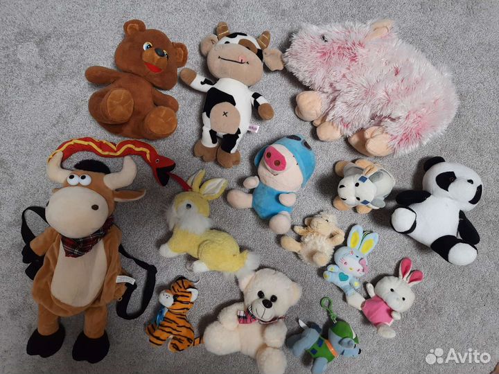 Игрушки пакетом свинки,коровы, мишки, зайки, Басик