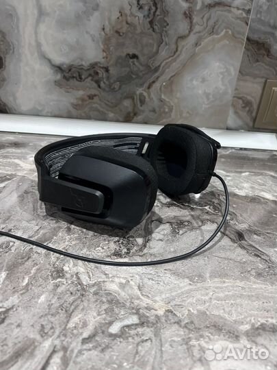 Игровые наушники Logitech G335 черный