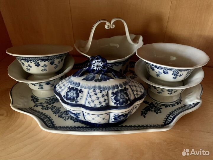 Фарфоровая посуда гжель