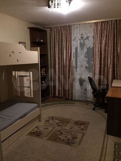 2-к. квартира, 55 м², 5/5 эт.