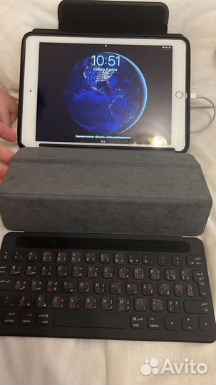 Планшет apple iPad со стилусом и клавиатурой