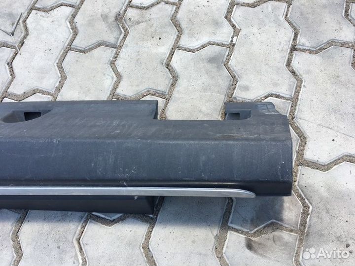 Накладка на порог лев. Mercedes-Benz GL450, GL-cla