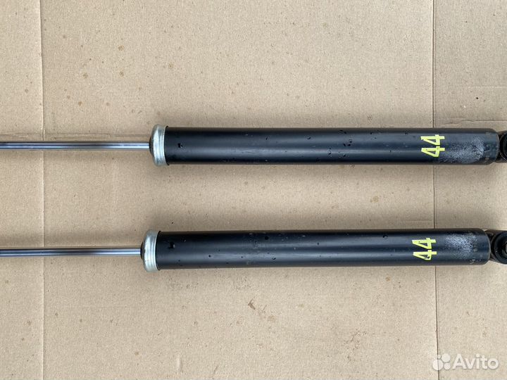 Амортизаторы задние Мерседес E212