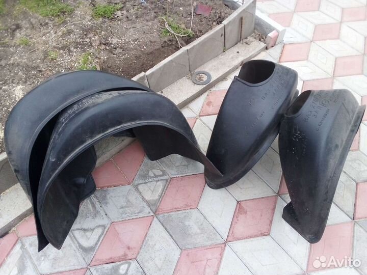 Защита подкрылки на ваз 2109-99,4шт новая